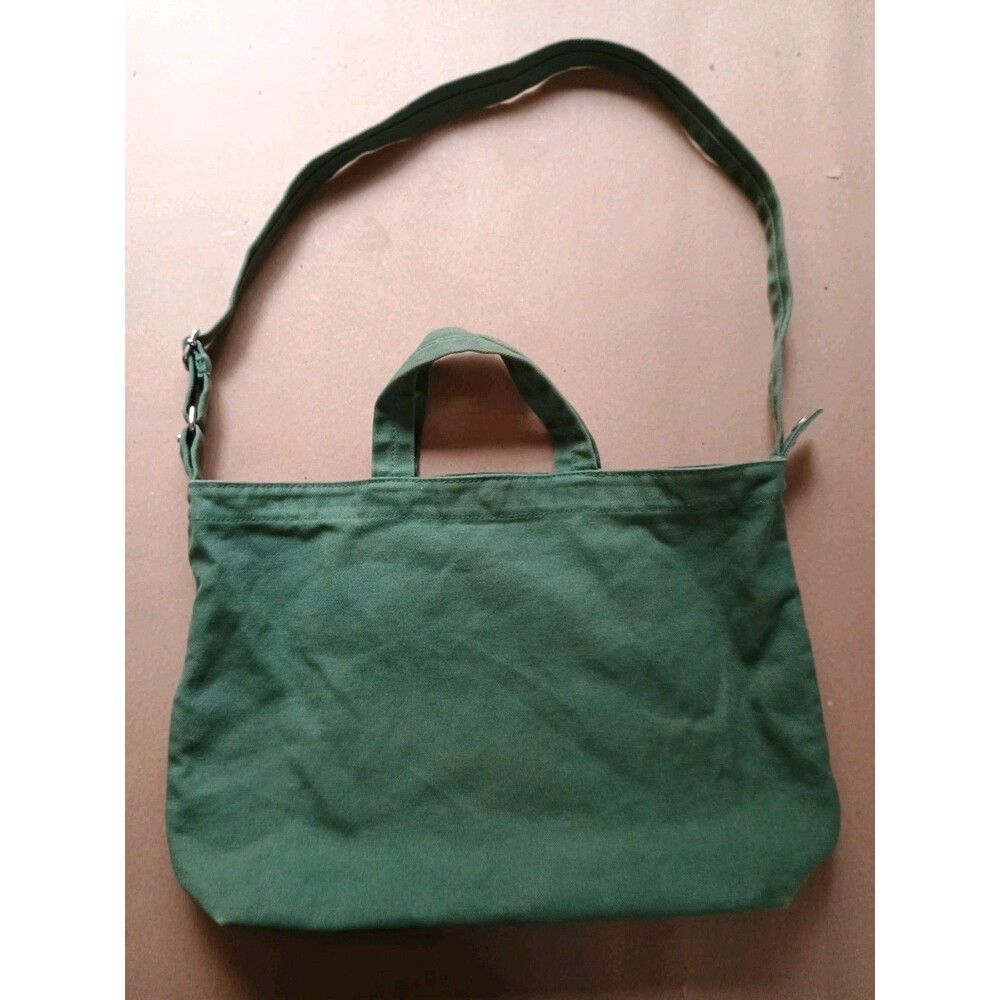 Baggu Horizontal Duck Bag Canvas Tote in Green Book Bag